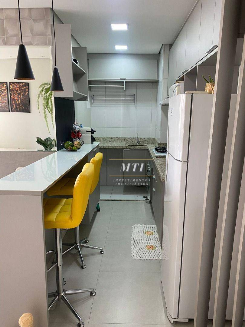 Apartamento à venda e aluguel com 2 quartos, 40m² - Foto 9