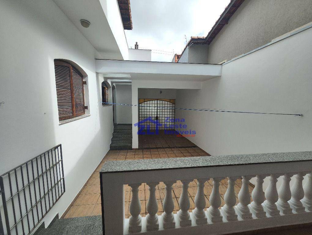 Casa à venda e aluguel com 3 quartos, 148m² - Foto 13