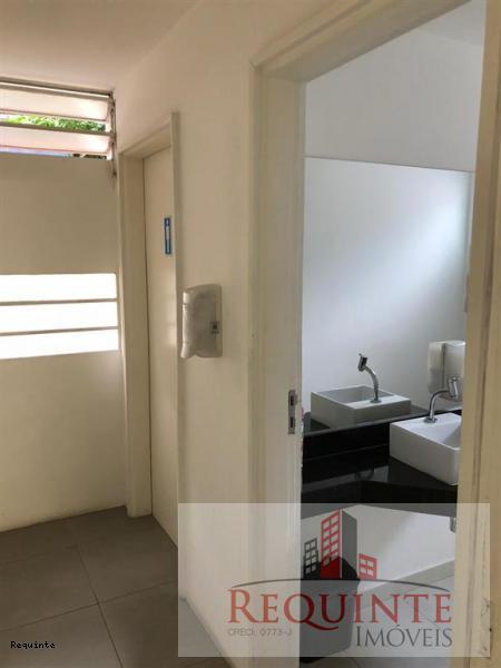 Sobrado à venda com 3 quartos, 475m² - Foto 28