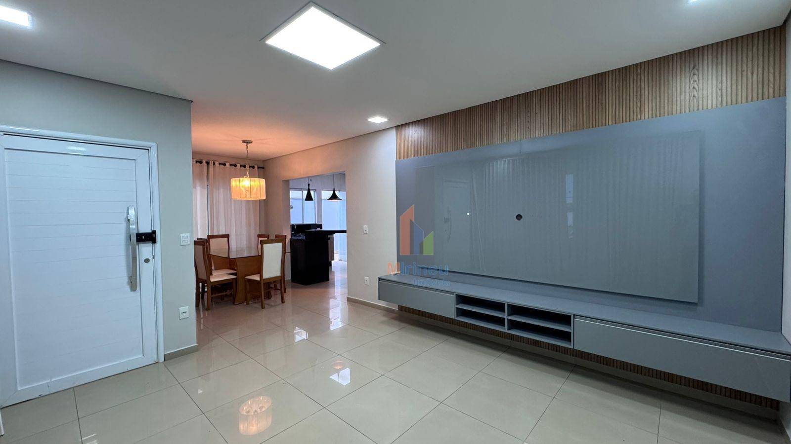 Casa, 3 quartos, 170 m² - Foto 2