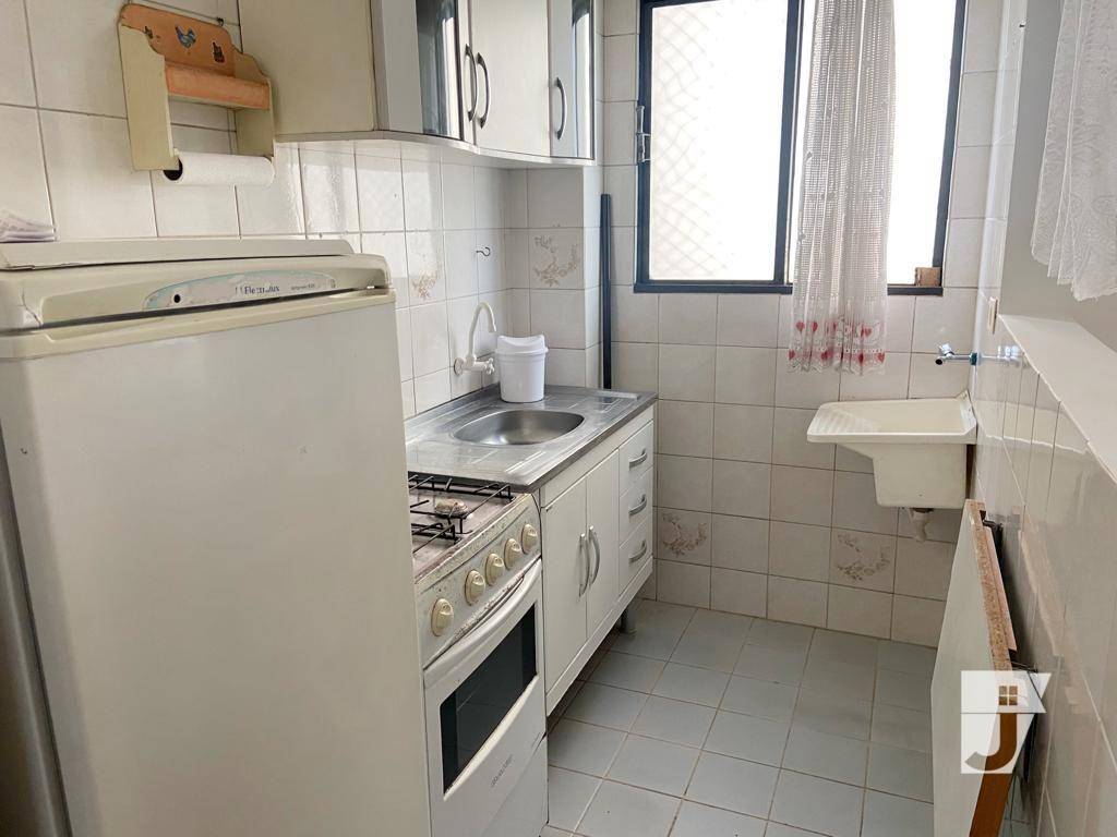 Apartamento à venda com 1 quarto, 34m² - Foto 11