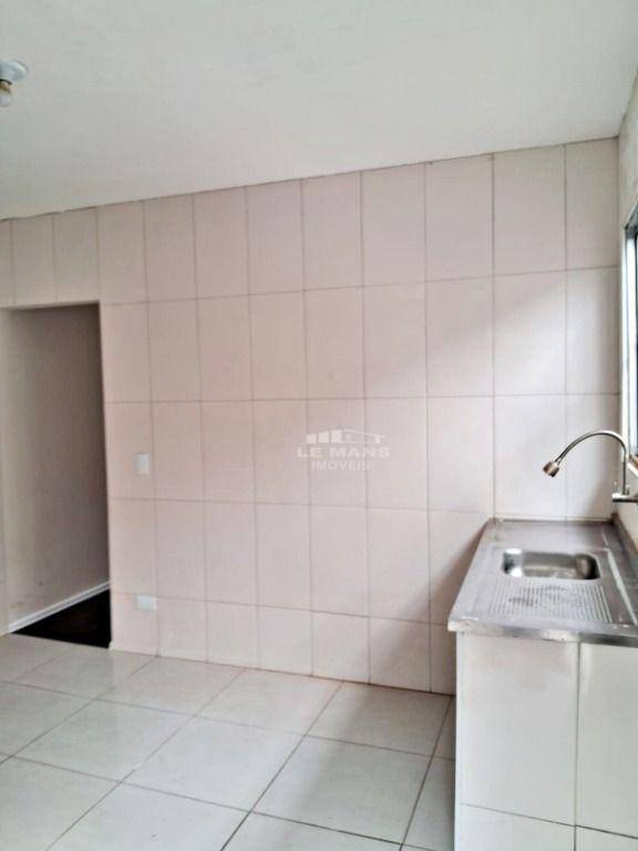 Casa à venda com 2 quartos, 80m² - Foto 5