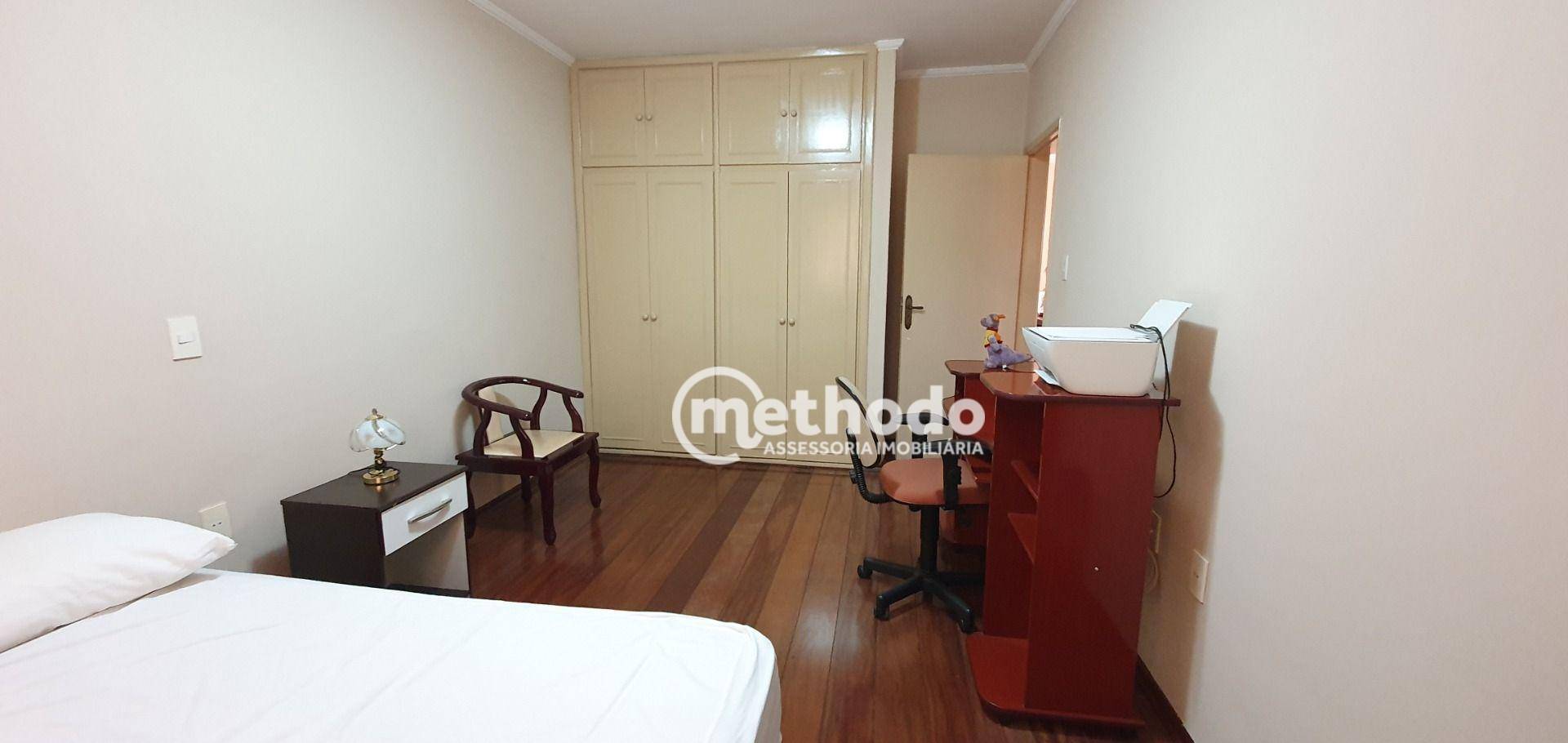 Casa à venda com 3 quartos, 192m² - Foto 14