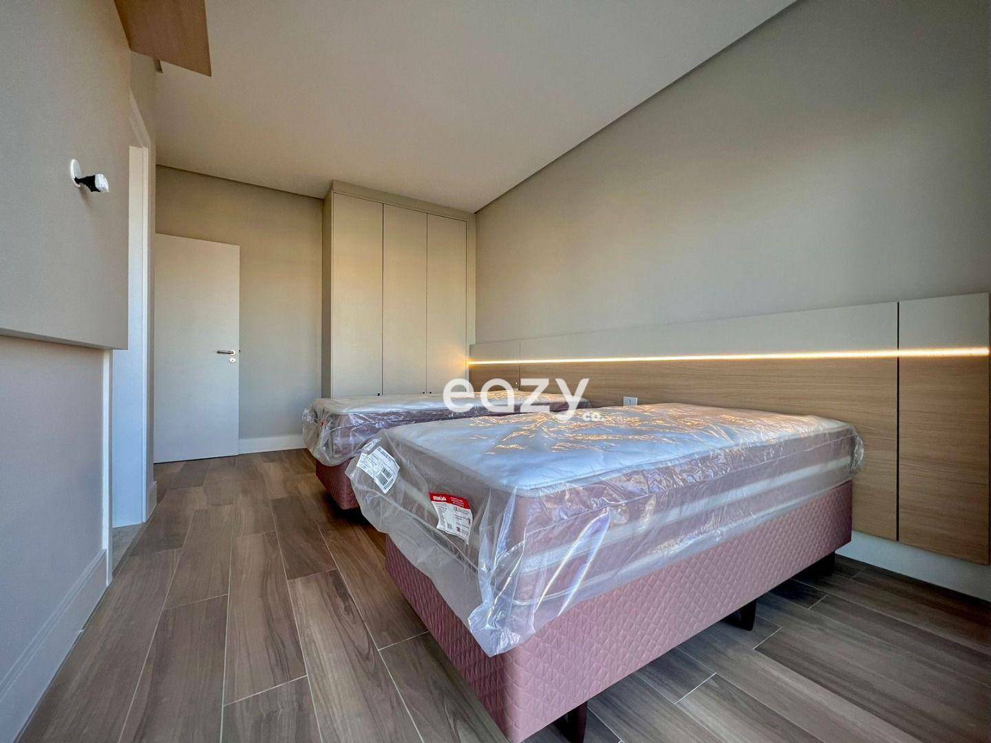 Sobrado à venda com 4 quartos, 276m² - Foto 17