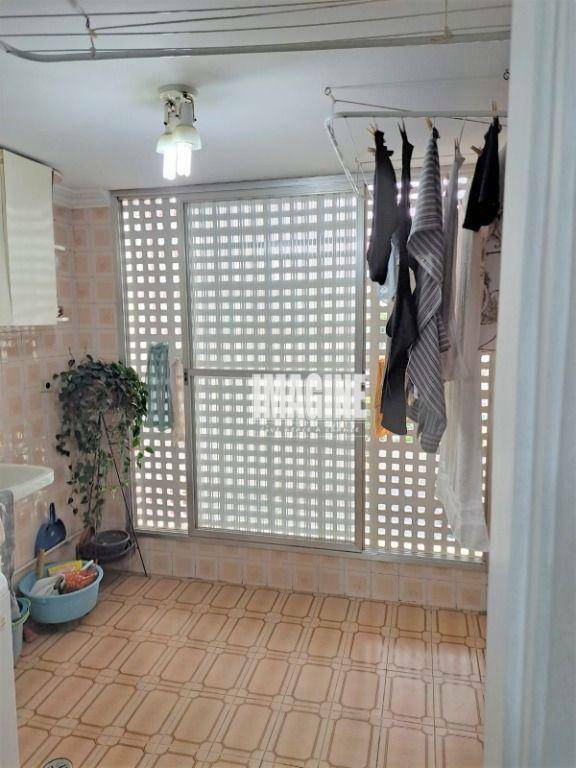 Apartamento à venda com 3 quartos, 110m² - Foto 6