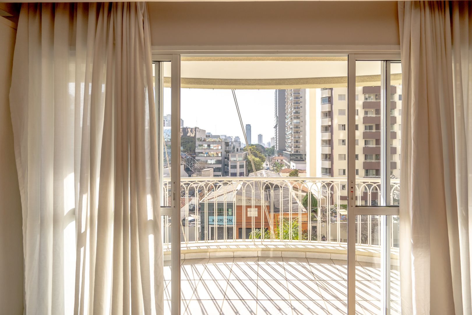 Apartamento à venda com 4 quartos, 173m² - Foto 5