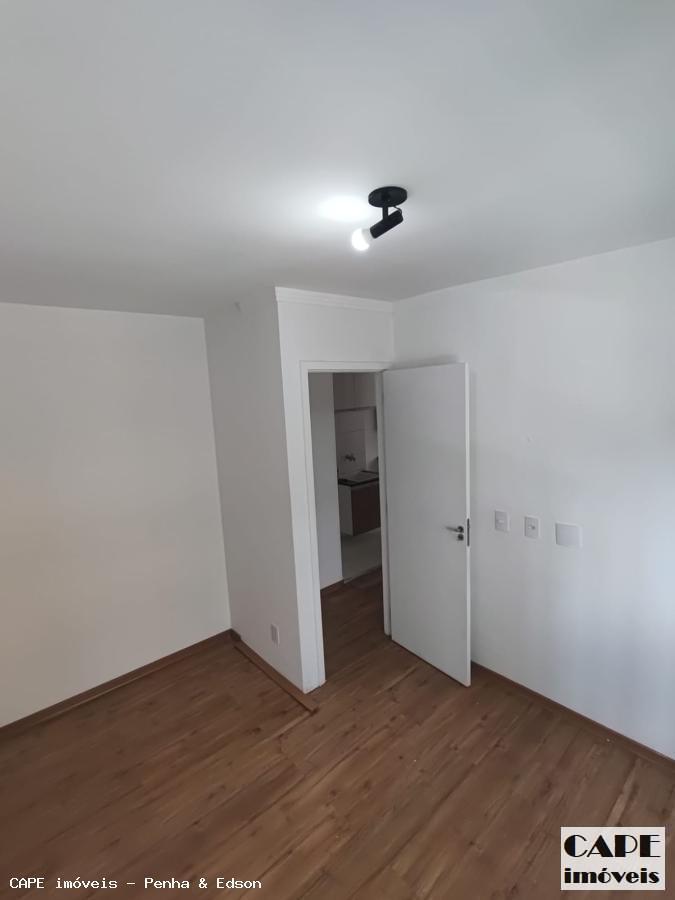 Apartamento para alugar com 2 quartos, 42m² - Foto 9