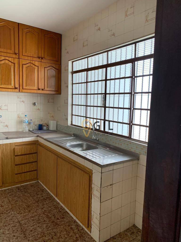 Casa à venda com 4 quartos, 360m² - Foto 15