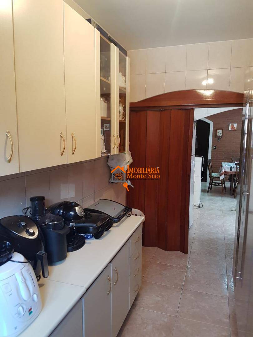 Sobrado à venda com 4 quartos, 275m² - Foto 37