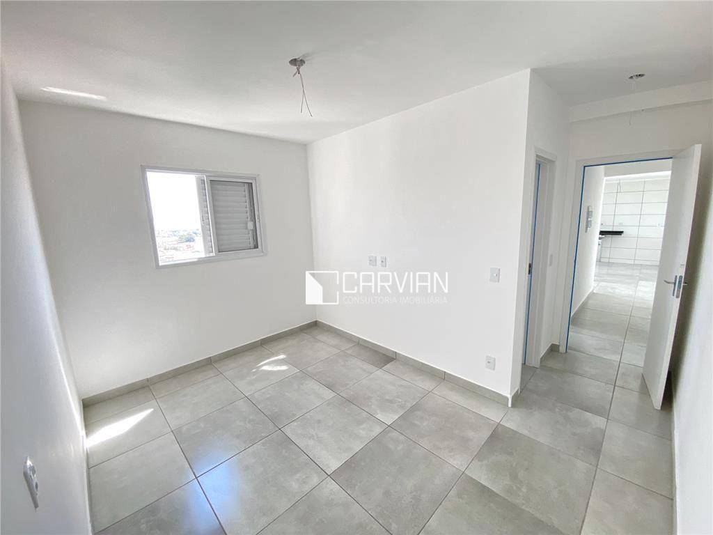 Apartamento à venda com 2 quartos, 59m² - Foto 3