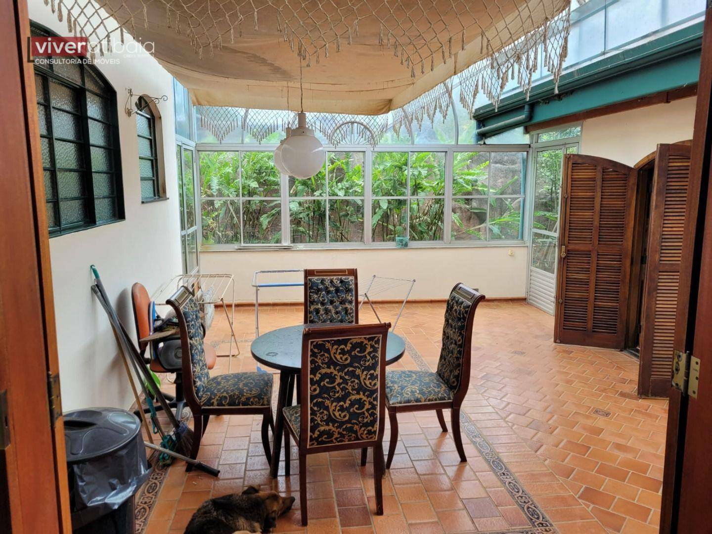 Casa à venda com 4 quartos, 430m² - Foto 11