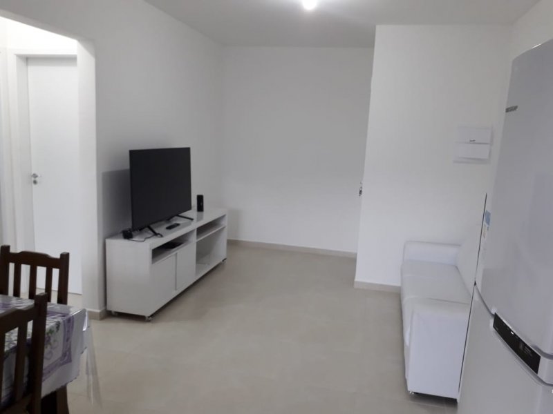 Apartamento à venda com 2 quartos, 63m² - Foto 3