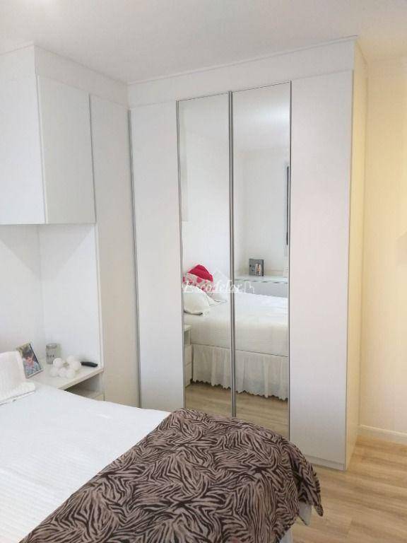 Apartamento à venda com 2 quartos, 63m² - Foto 13