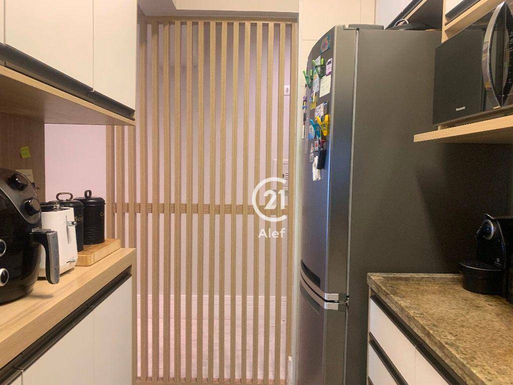 Apartamento à venda com 3 quartos, 80m² - Foto 12