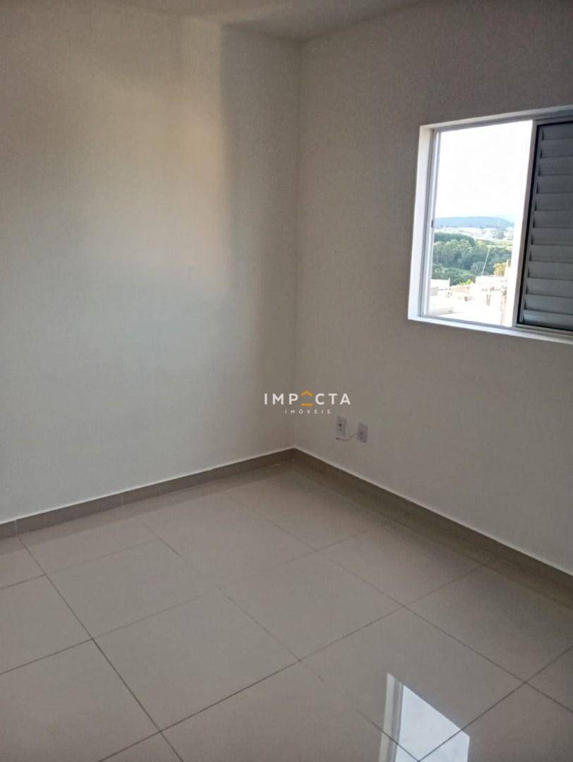 Apartamento para alugar com 2 quartos, 60m² - Foto 5