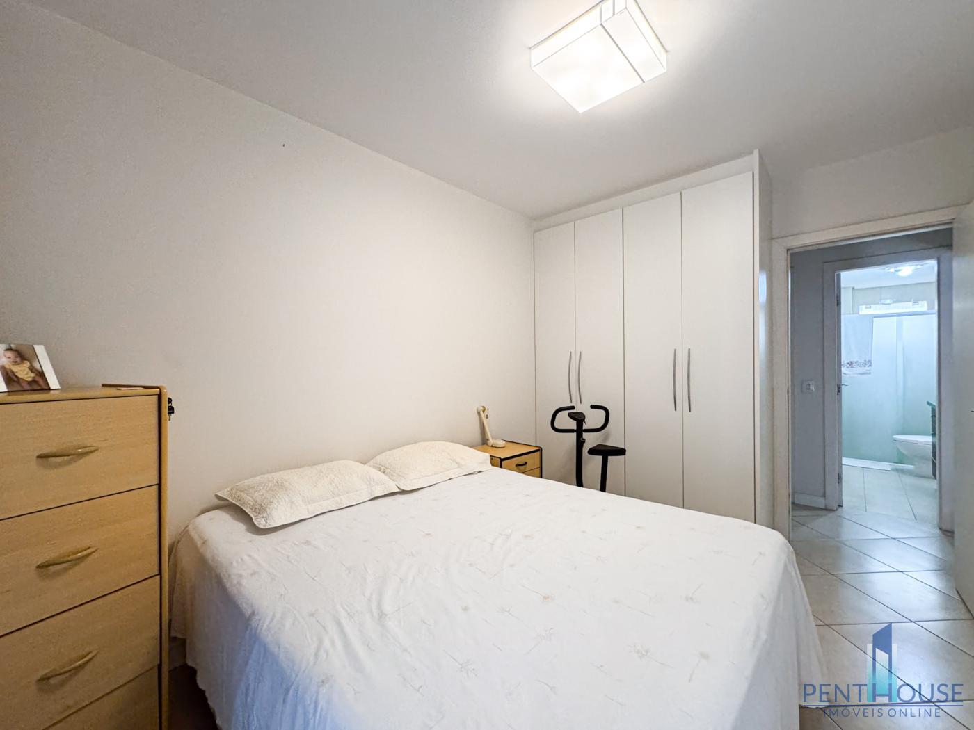 Apartamento à venda com 3 quartos, 177m² - Foto 15