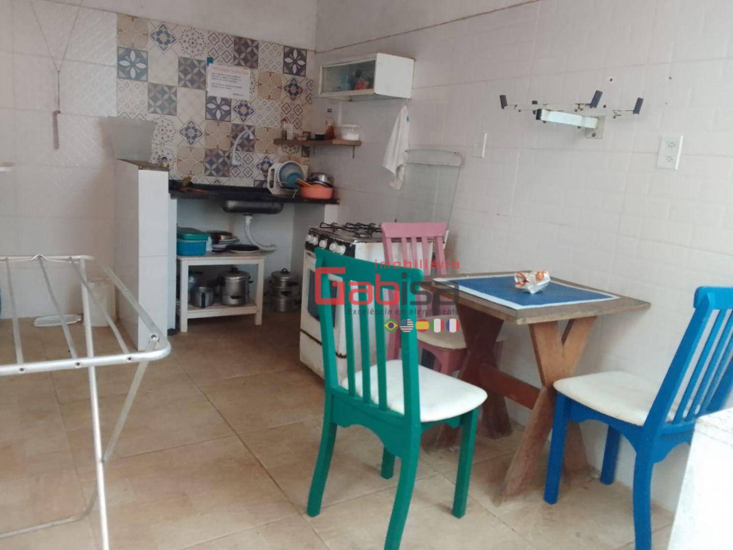 Casa à venda com 13 quartos, 197m² - Foto 28