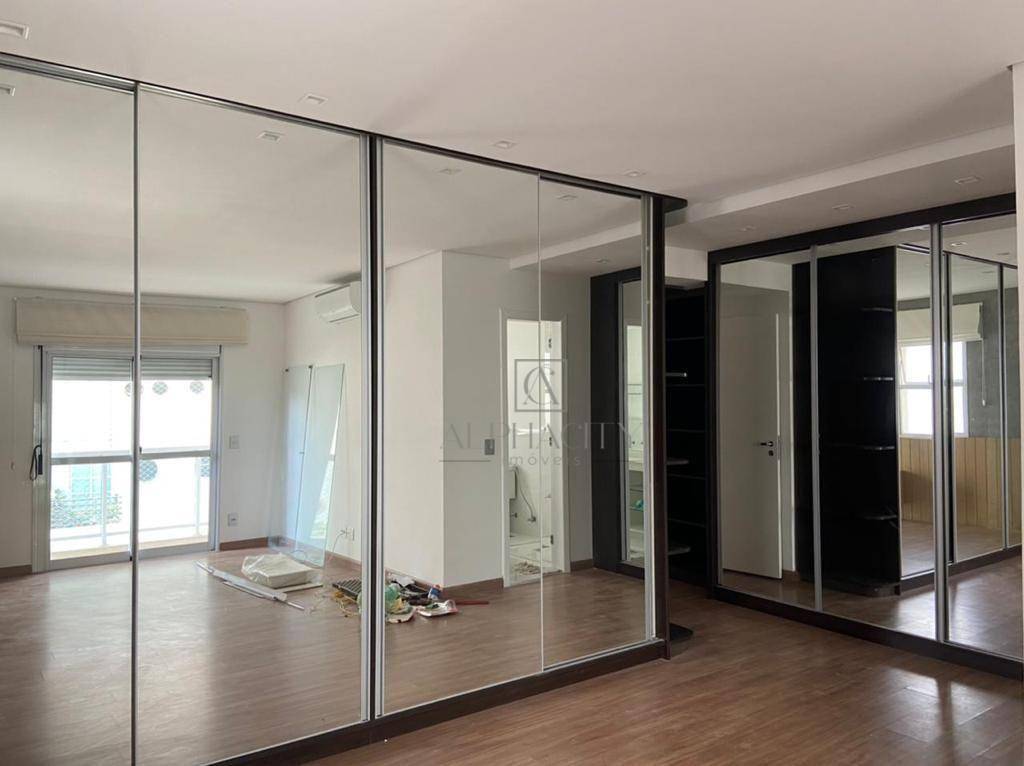 Apartamento à venda com 3 quartos, 235m² - Foto 14