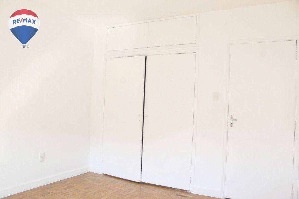 Casa para alugar com 3 quartos, 170m² - Foto 13