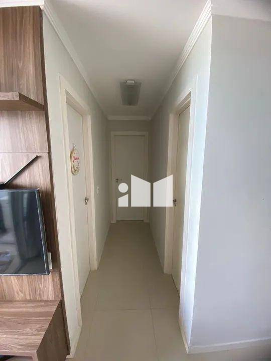 Apartamento à venda com 2 quartos, 6m² - Foto 6