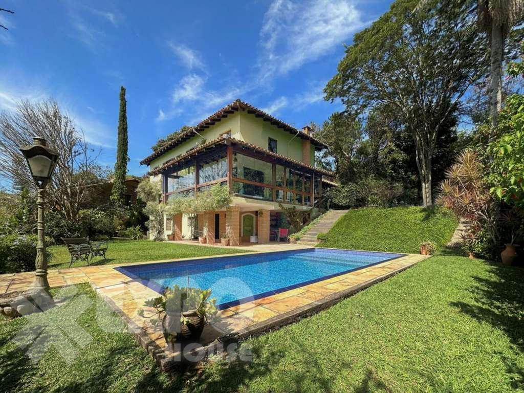 Casa à venda com 5 quartos, 982m² - Foto 1