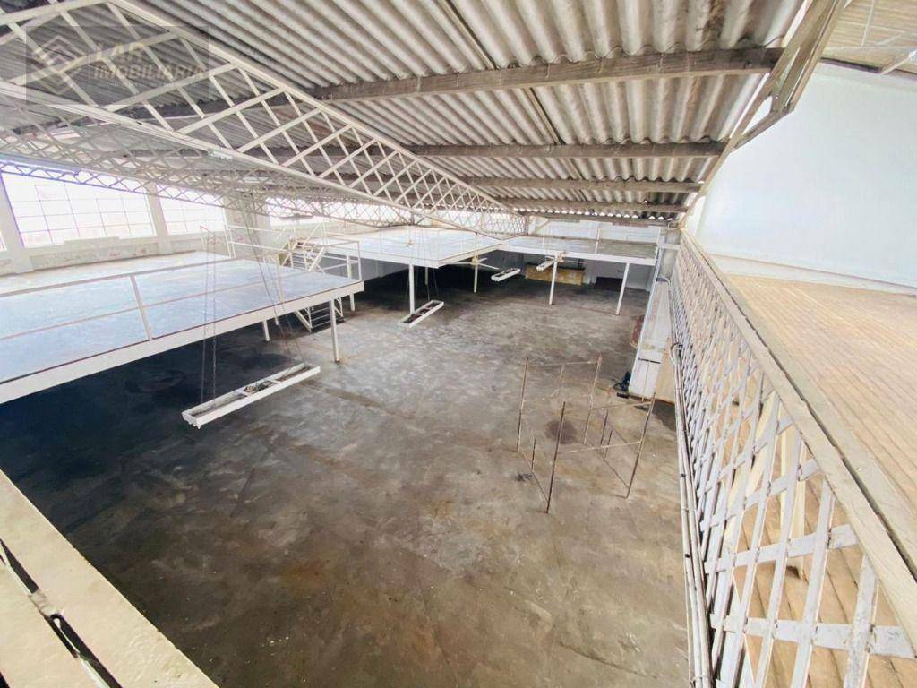Depósito-Galpão-Armazém para alugar, 539m² - Foto 1