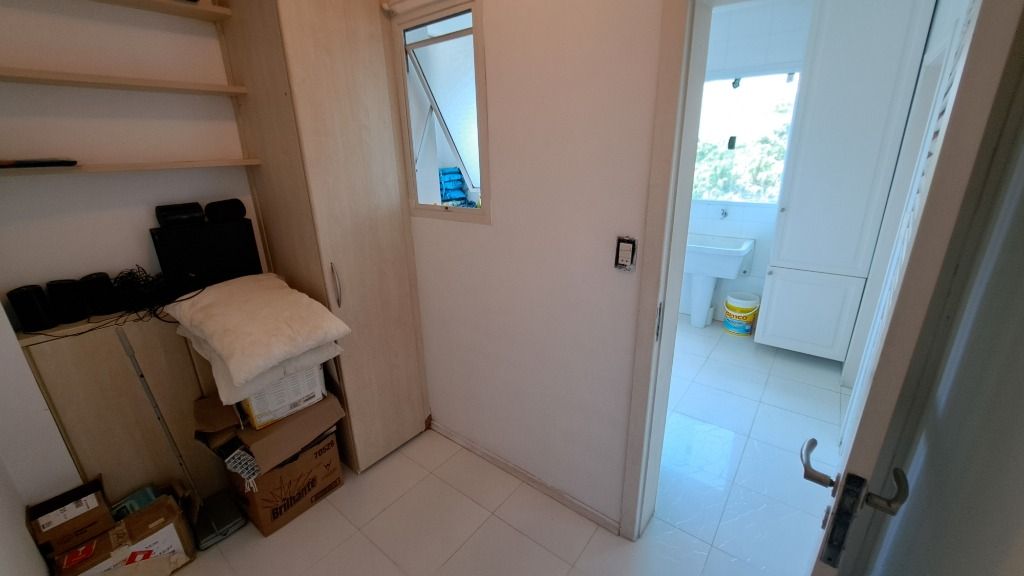 Apartamento à venda com 4 quartos, 250m² - Foto 38