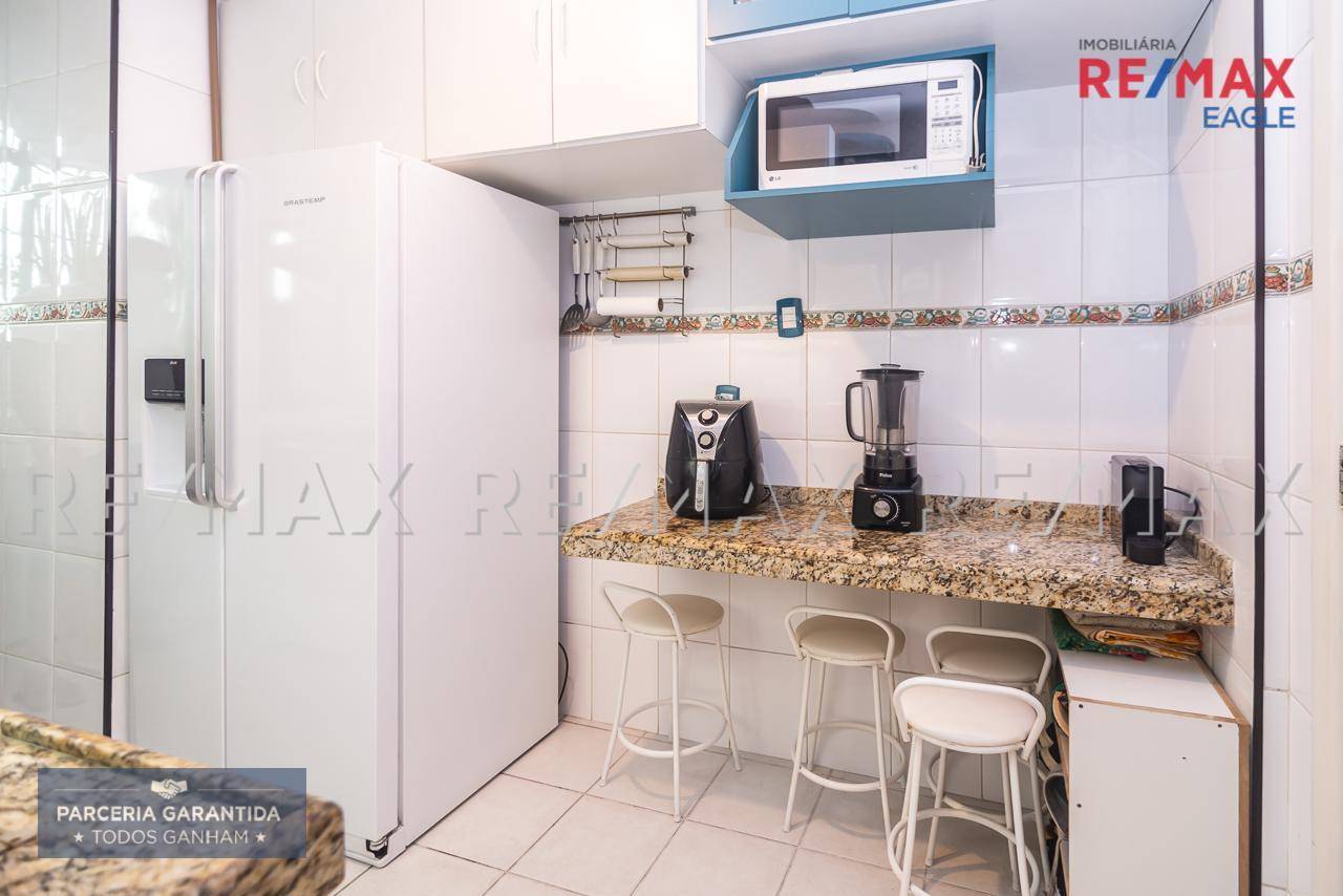 Apartamento à venda com 2 quartos, 95m² - Foto 8