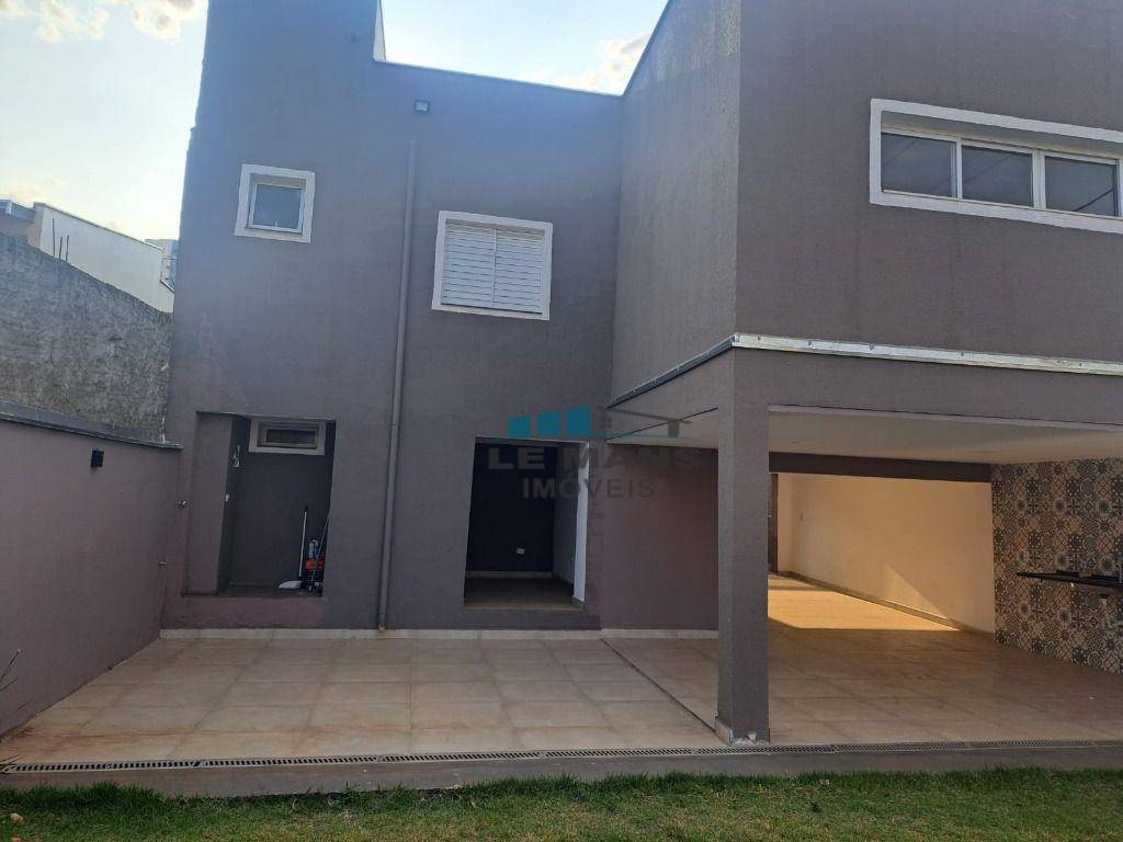 Casa à venda com 3 quartos, 180m² - Foto 20