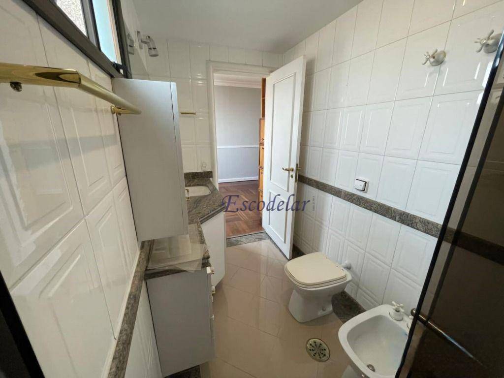 Apartamento para alugar com 4 quartos, 288m² - Foto 7