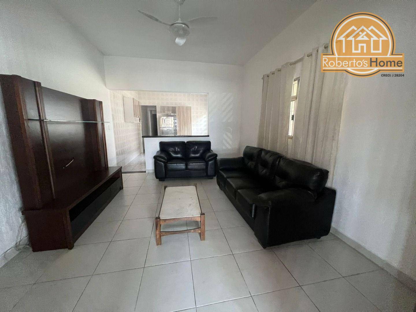 Casa à venda com 3 quartos, 82m² - Foto 4