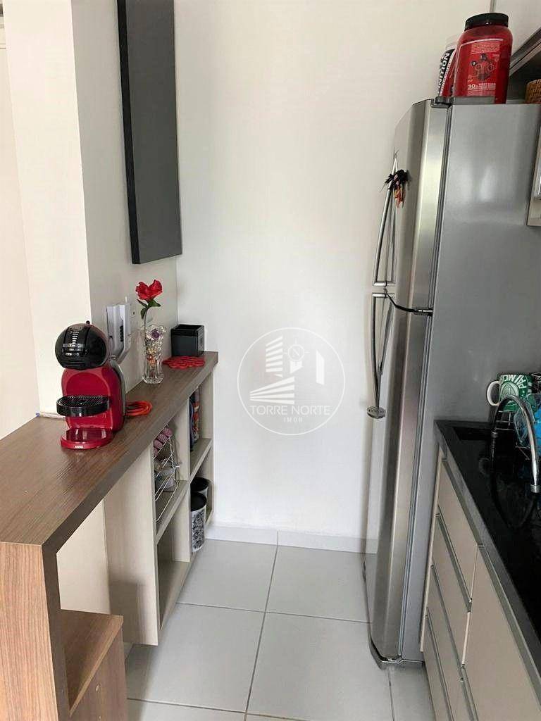 Apartamento à venda com 2 quartos, 47m² - Foto 17