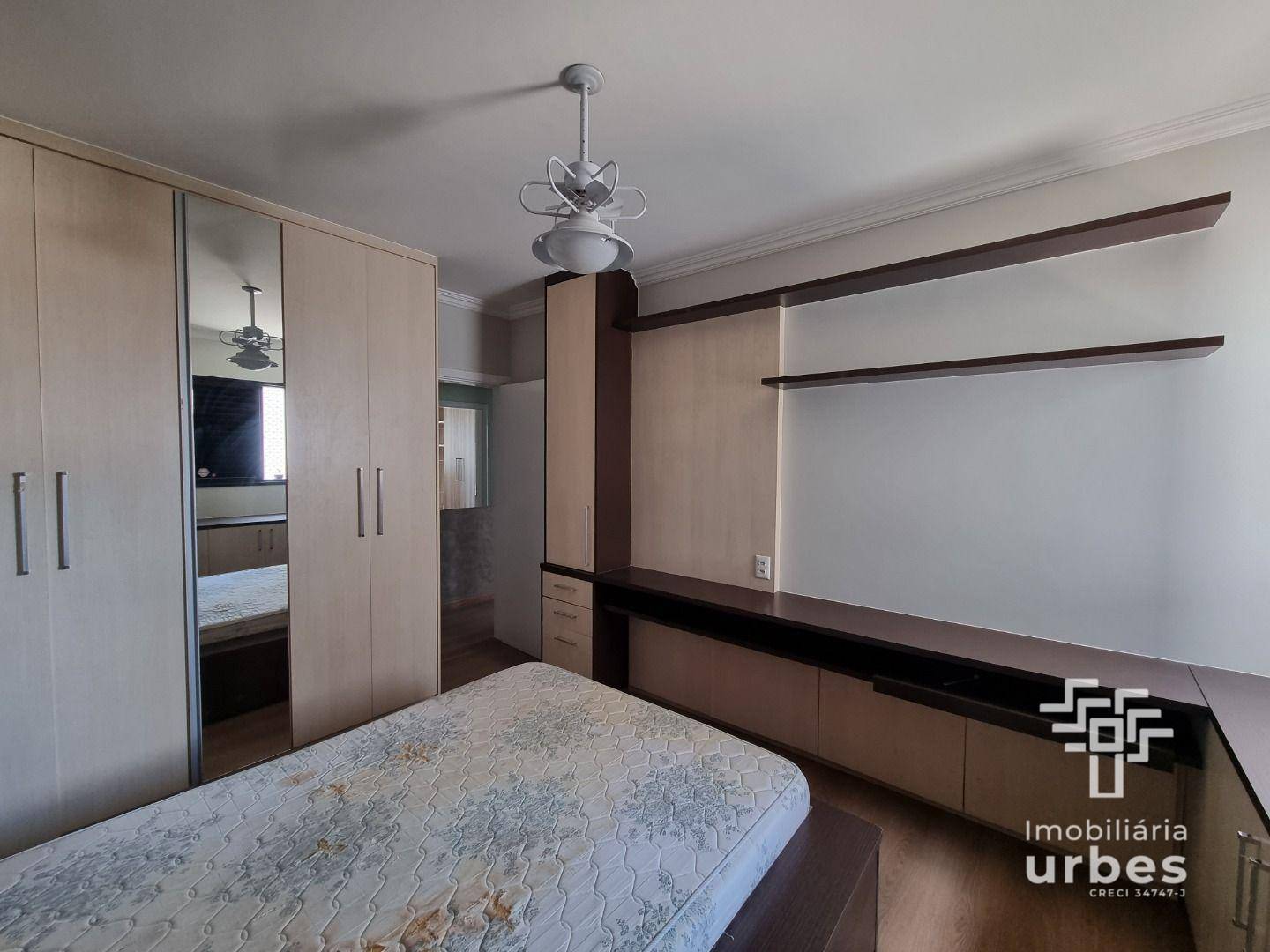 Apartamento à venda com 3 quartos, 162m² - Foto 33