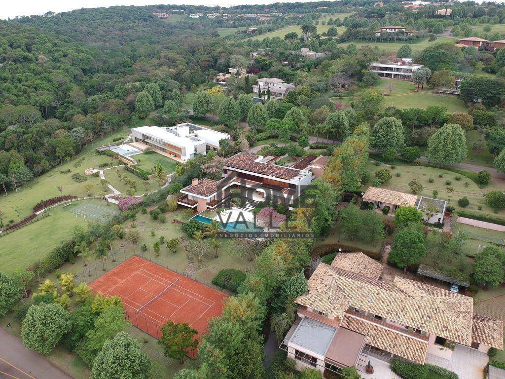 Casa de Condomínio à venda com 7 quartos, 1400m² - Foto 2