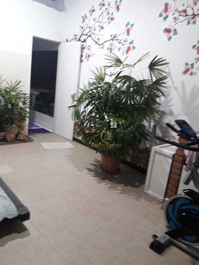 Sobrado à venda com 3 quartos, 236m² - Foto 25