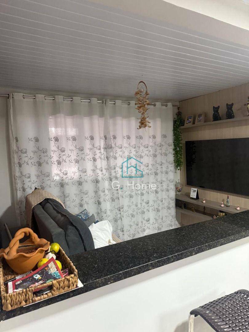 Casa à venda com 2 quartos, 37m² - Foto 6
