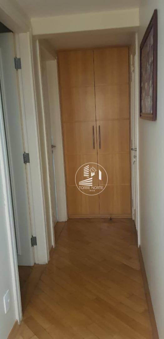 Apartamento à venda com 3 quartos, 167m² - Foto 6