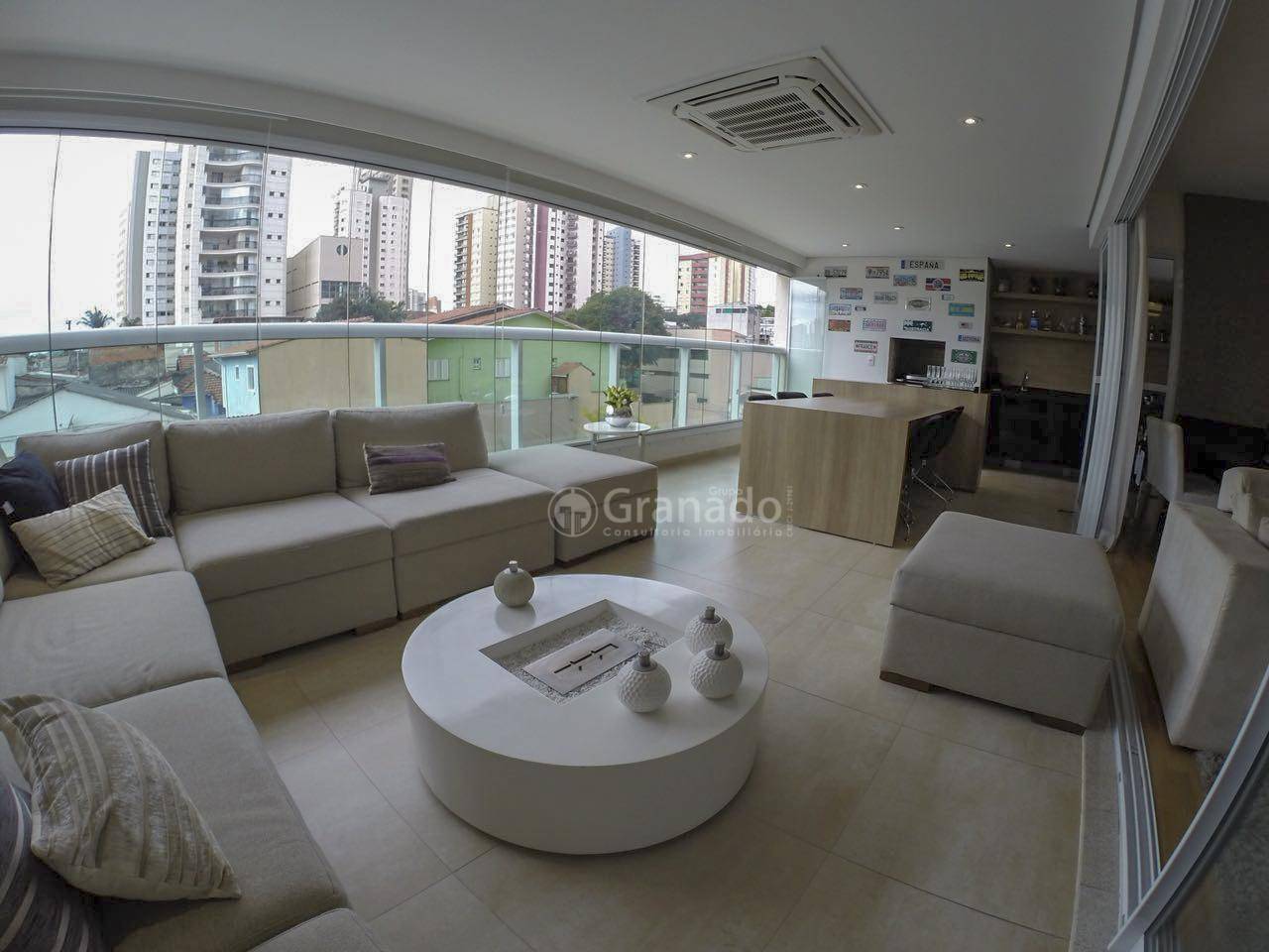 Apartamento à venda com 3 quartos, 140m² - Foto 12