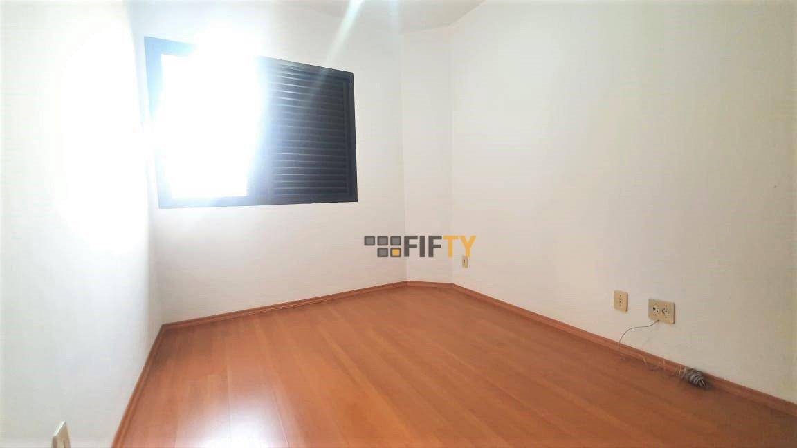 Apartamento para alugar com 1 quarto, 45m² - Foto 5