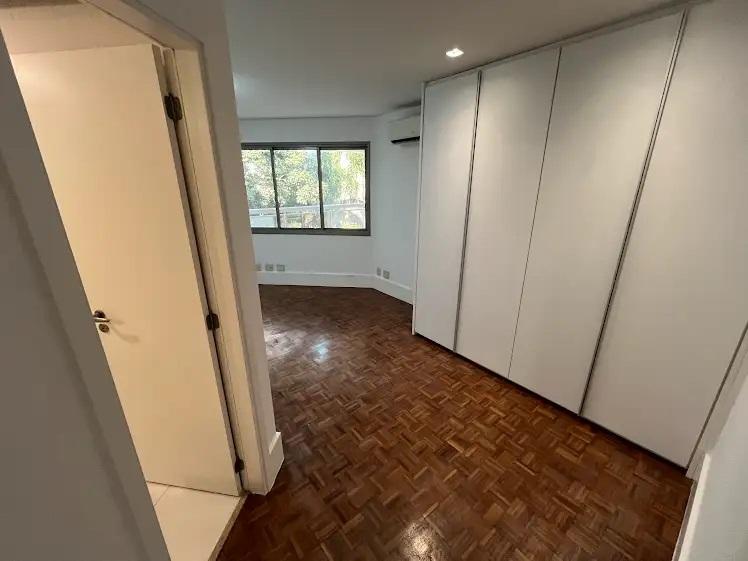 Apartamento à venda com 4 quartos, 366m² - Foto 18