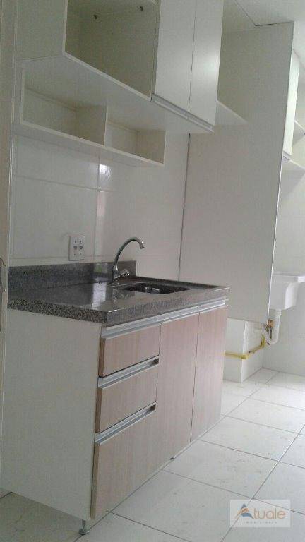 Apartamento à venda com 2 quartos, 56m² - Foto 2