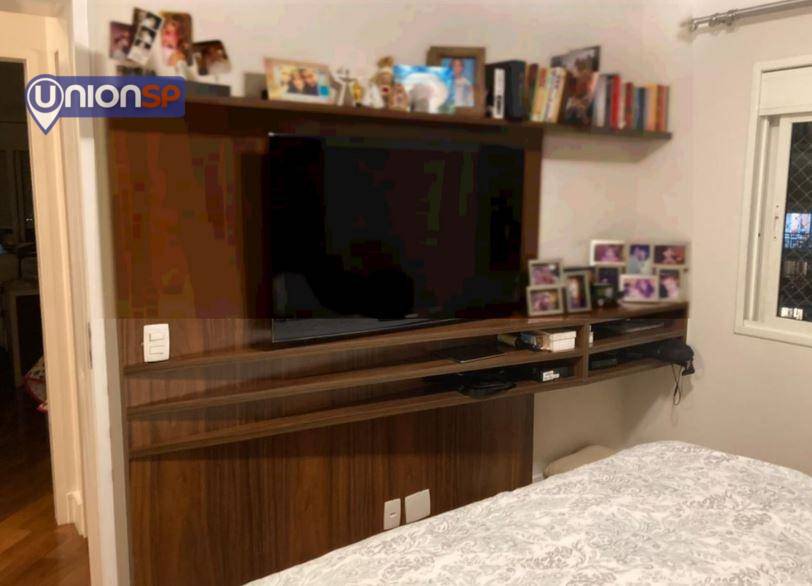 Apartamento à venda com 3 quartos, 118m² - Foto 5