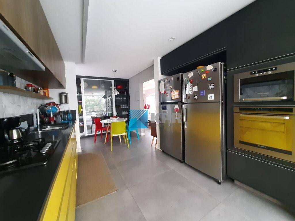 Casa de Condomínio à venda com 3 quartos, 268m² - Foto 20