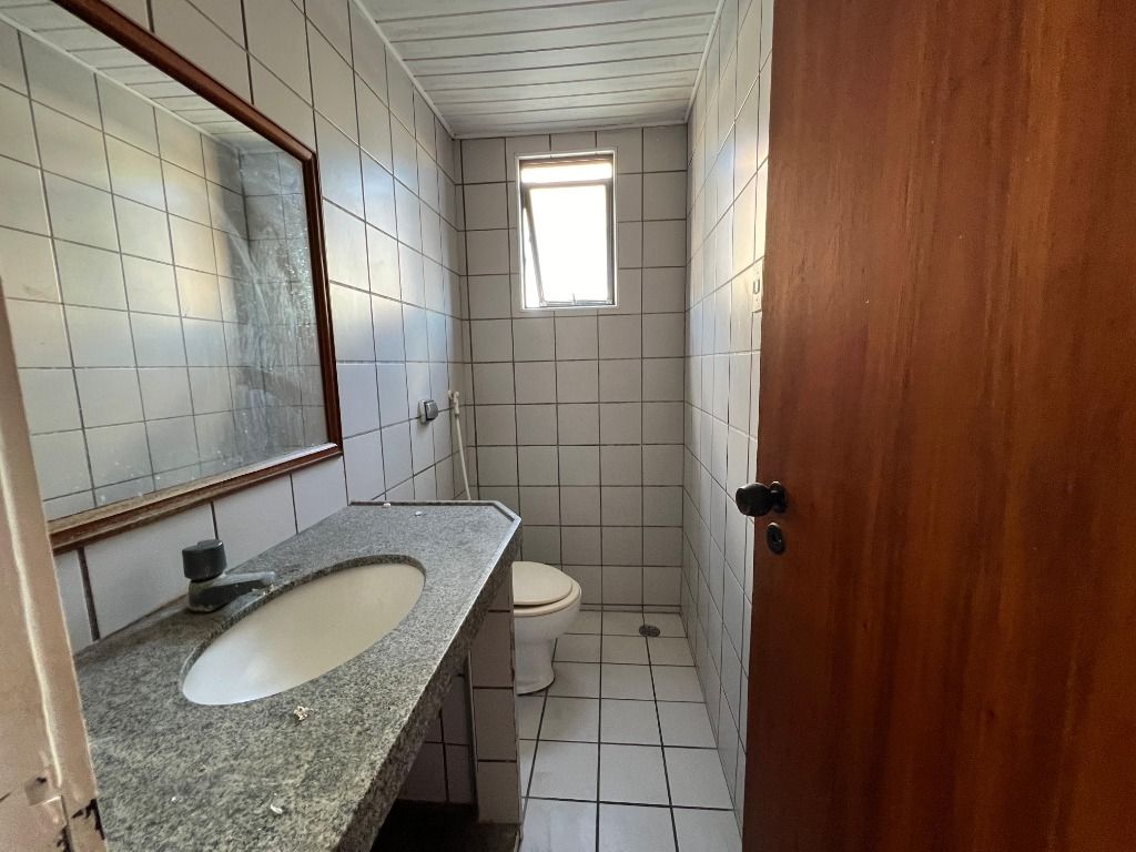 Apartamento à venda com 3 quartos, 100m² - Foto 11