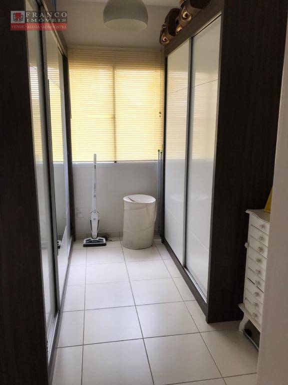 Apartamento à venda com 2 quartos, 61m² - Foto 20