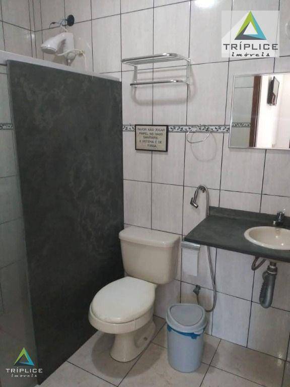 Casa à venda com 9 quartos, 300m² - Foto 24