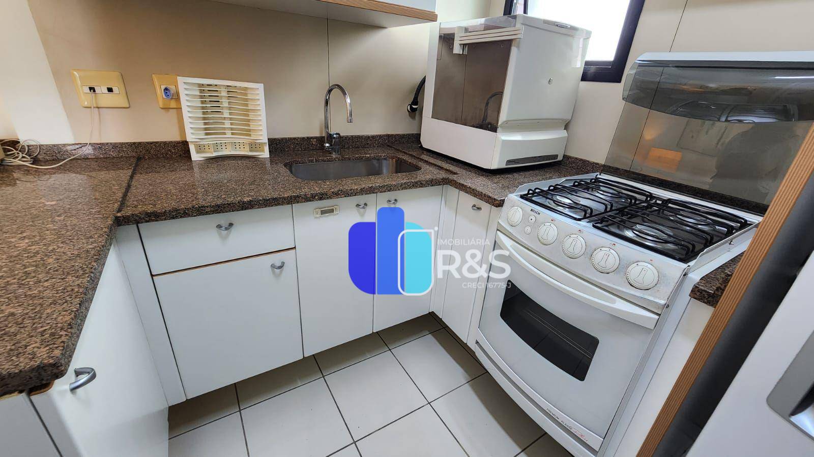 Apartamento à venda com 2 quartos, 60m² - Foto 6