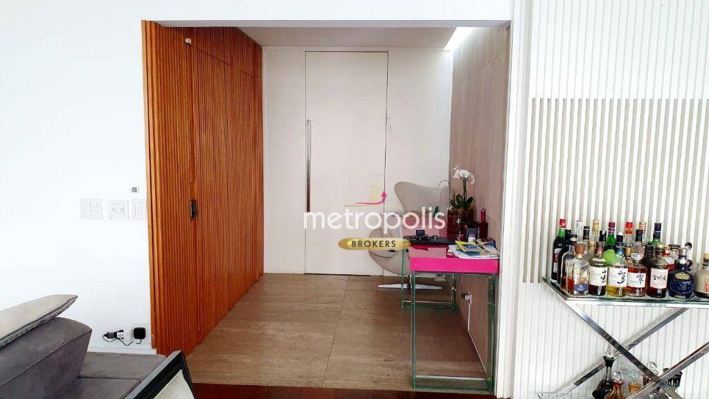 Apartamento à venda com 4 quartos, 234m² - Foto 13