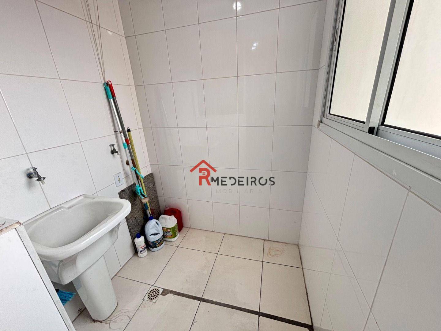 Apartamento à venda com 2 quartos, 60m² - Foto 6