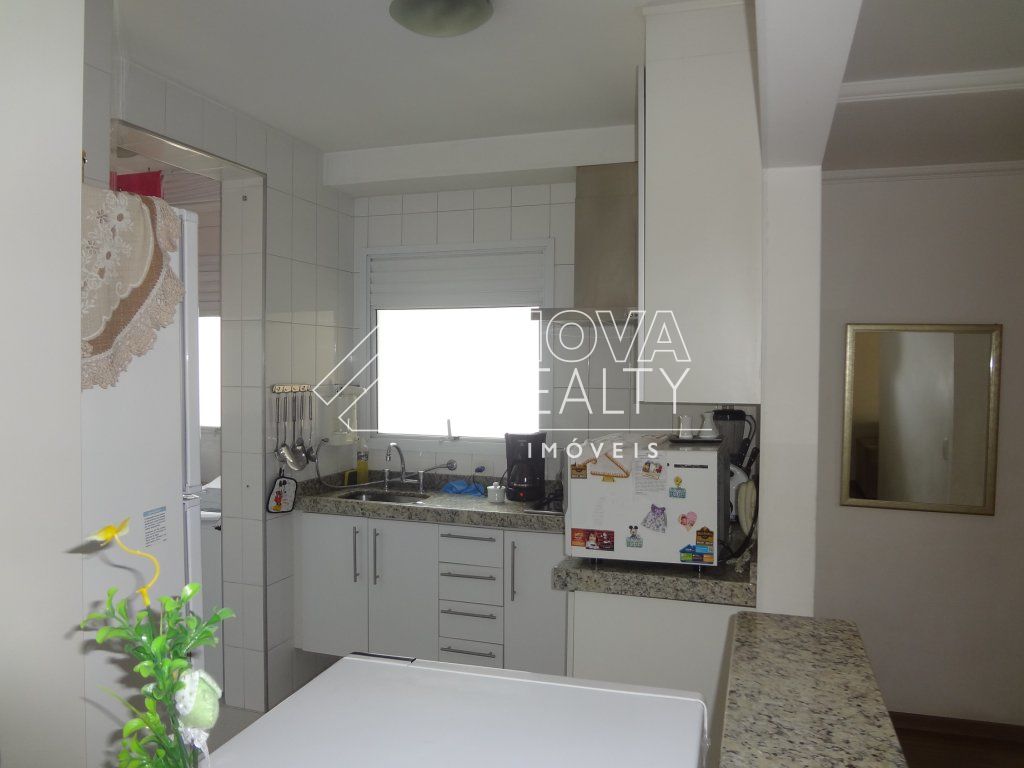 Apartamento à venda com 2 quartos, 56m² - Foto 7